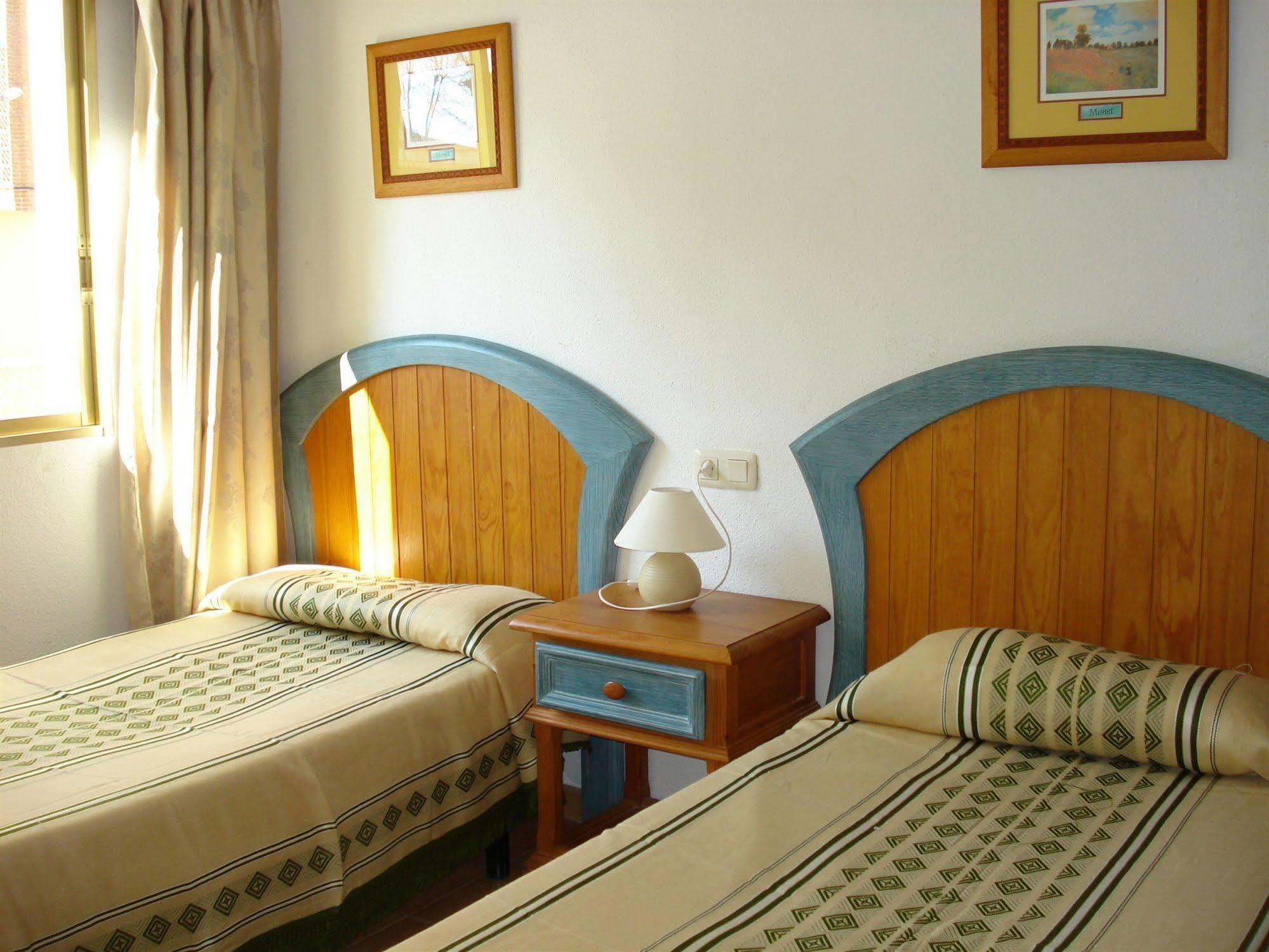 Apartamentos Torre Gerona Benidorm Ngoại thất bức ảnh